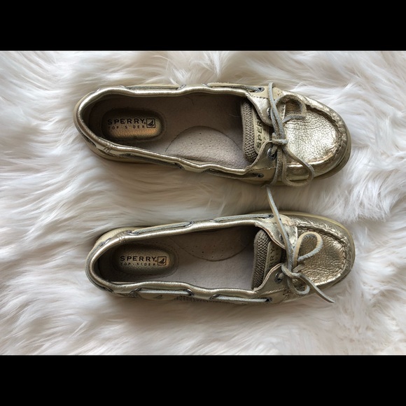 Sperry Flats - Picture 2 of 3